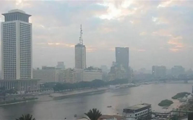 تحذير لمرتادي الطرق.. ضباب كثيف يسيطر على طقس مصر اليوم الأربعاء بمناطق متفرقة